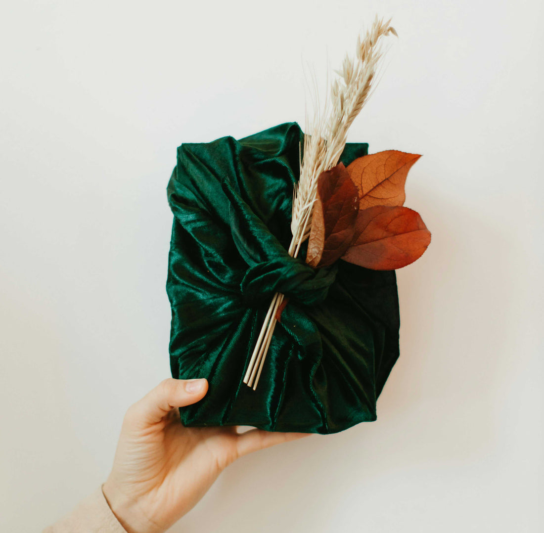 Sustainable gift wrapping ideas