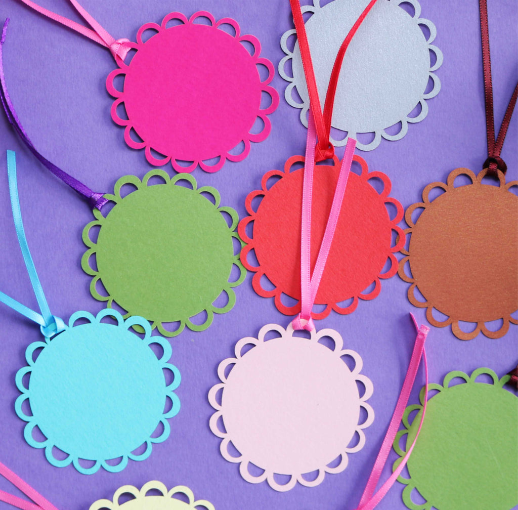 10 Assorted Round Gift Tags
