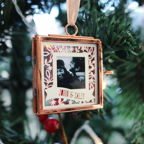 ***SECONDS*** Papercut Christmas Photo Decoration